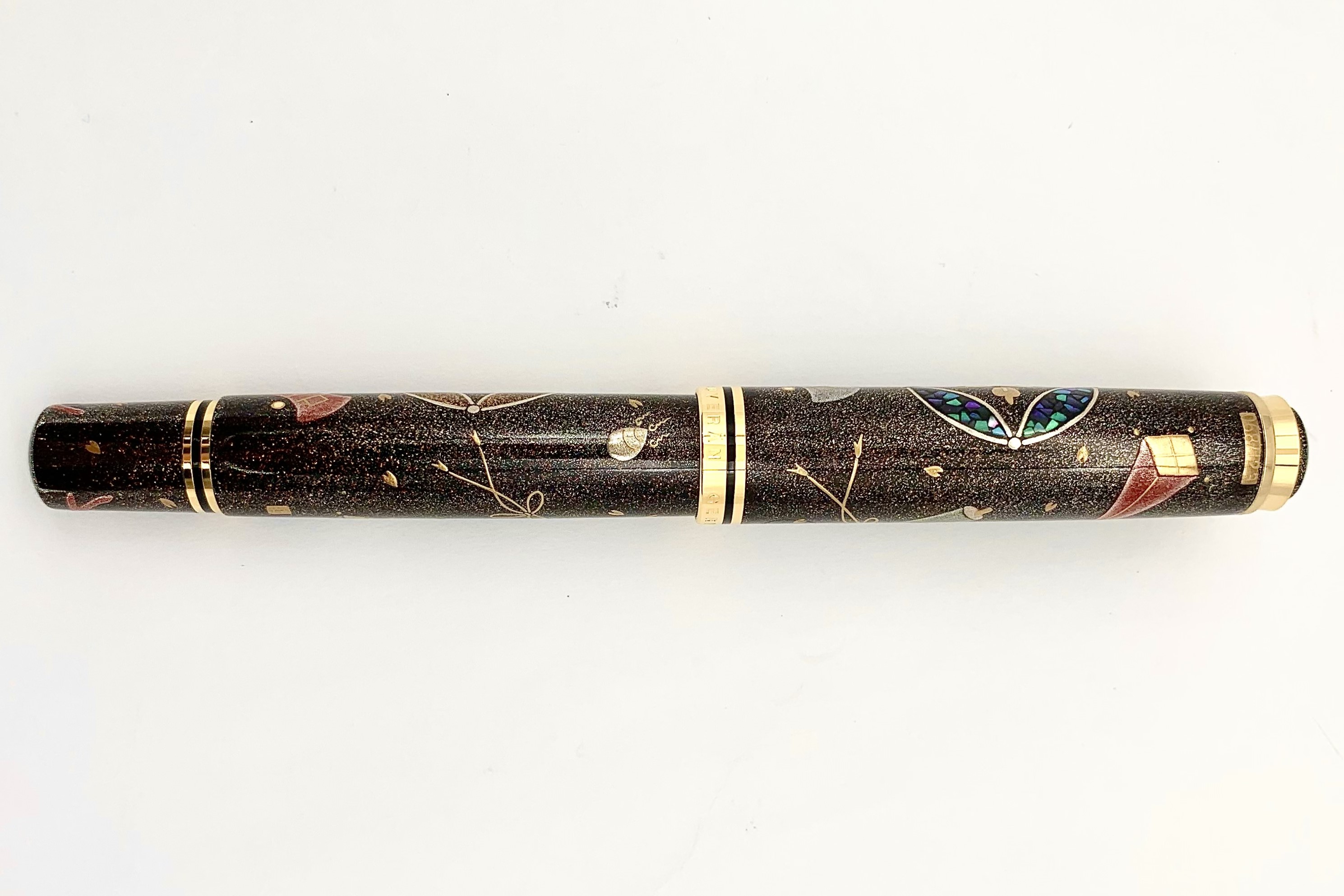 PelikanM1000LEMaki-eSevenTreasuresFP_J-1